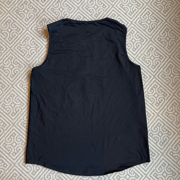 Lululemon Black Plank Tank with mesh V - Picture 2 of 5